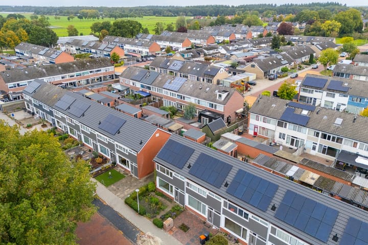 Photo 3 of Bevert 64