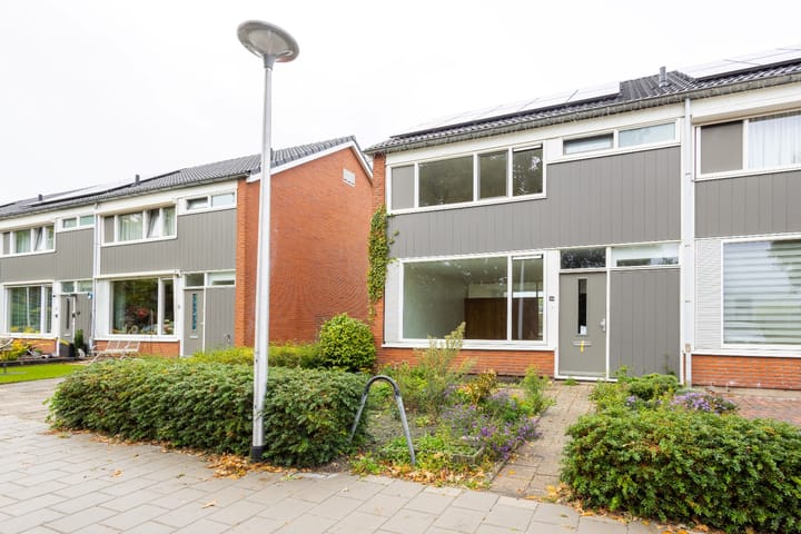 Photo 23 of Bevert 64