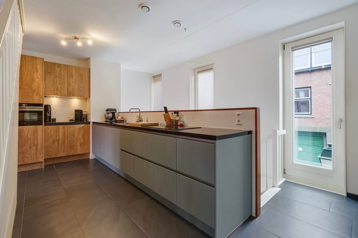 Foto 11 van Haringstraat 14-B