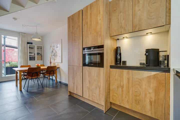 Foto 15 van Haringstraat 14-B