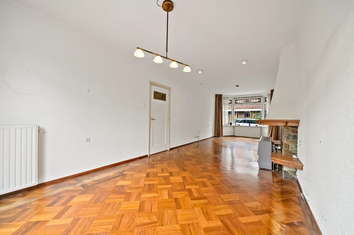 Photo 5 of Fransen van de Puttestraat 25