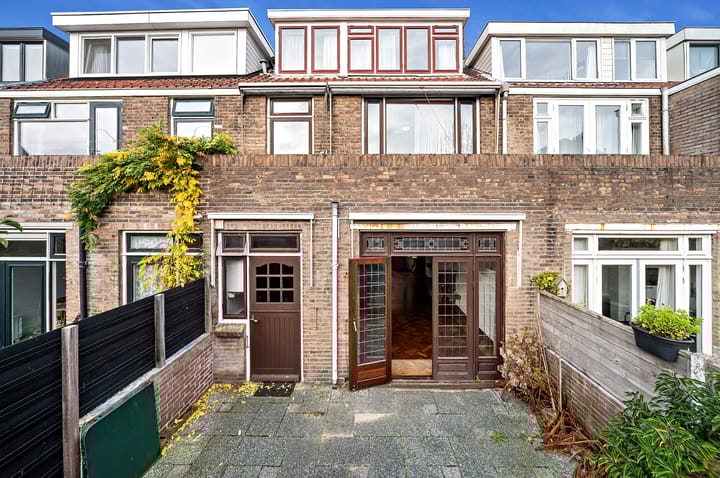 Photo 9 of Fransen van de Puttestraat 25