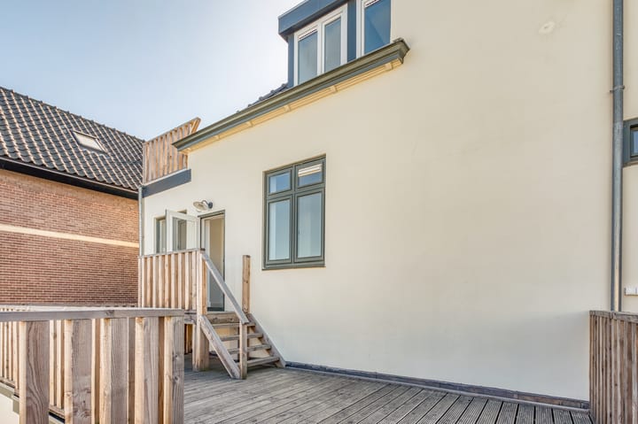 Photo 32 of Brinkstraat 30-A