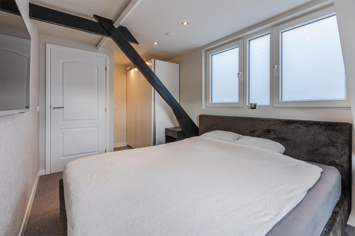 Foto 20 van Steenbergseweg 70