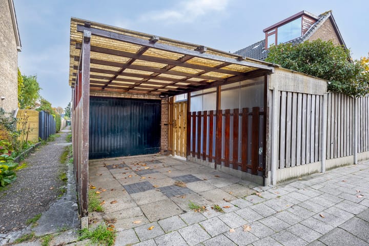 Photo 39 of Acaciastraat 15