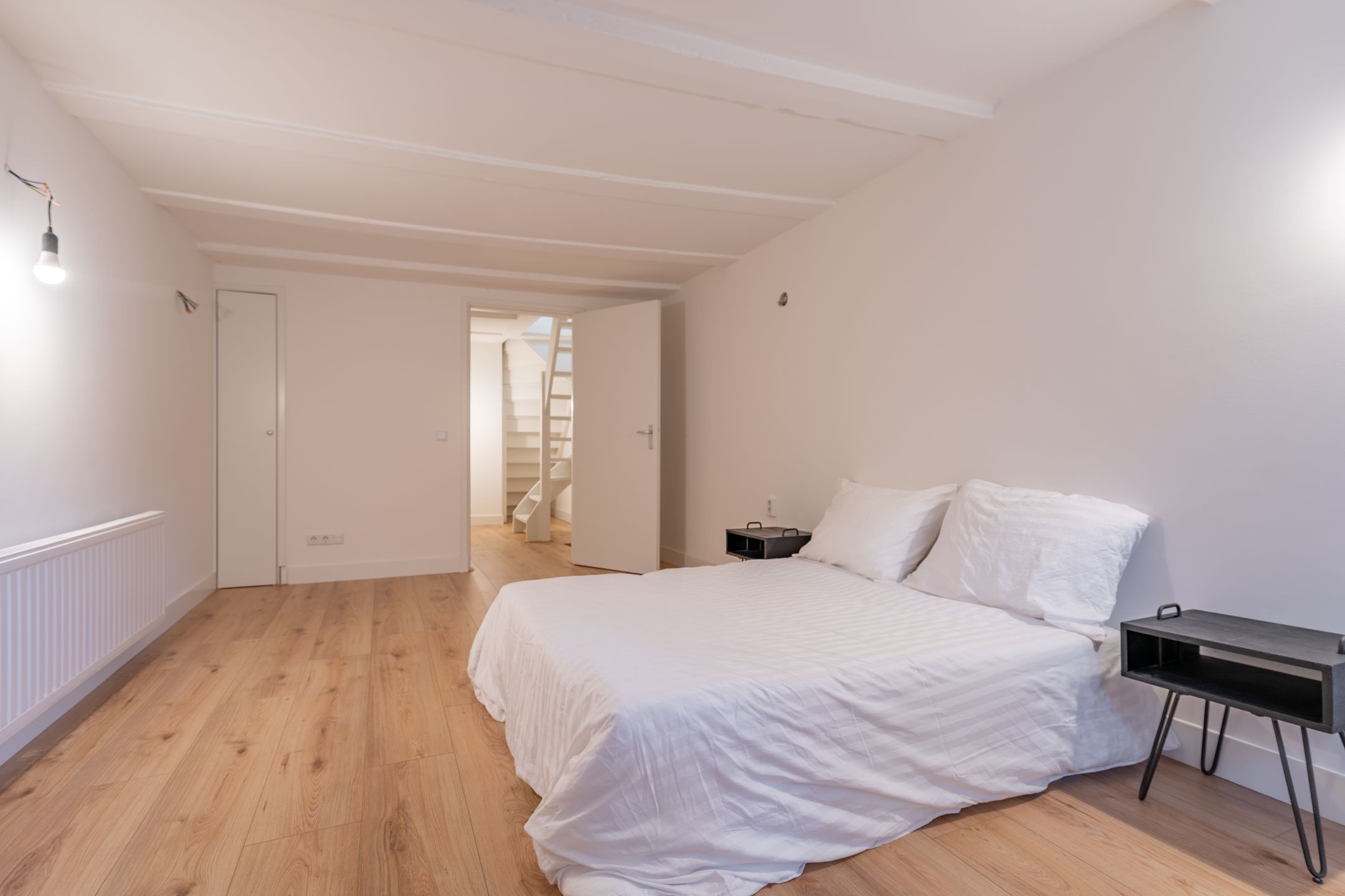 Foto 21 van Oudezijds Voorburgwal 171-A