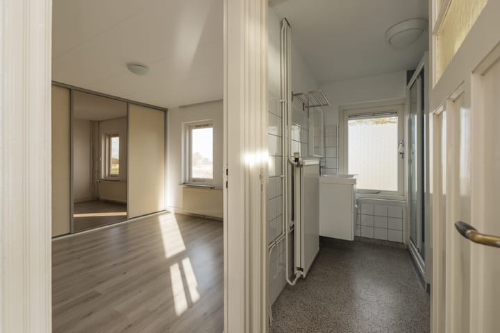 Photo 31 of 3e Loosterweg 50-A