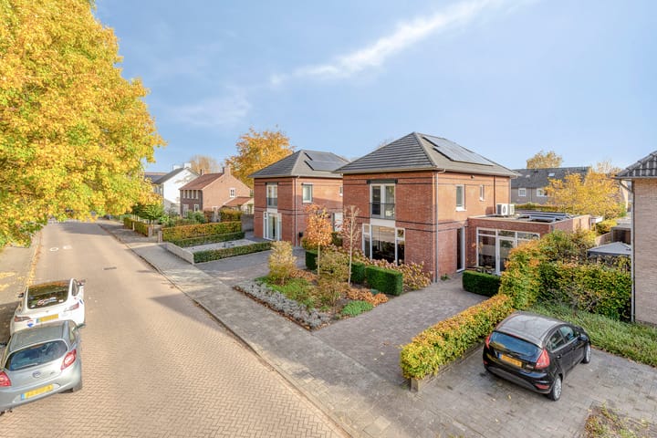 Photo 12 of Cranendoncklaan 97-A