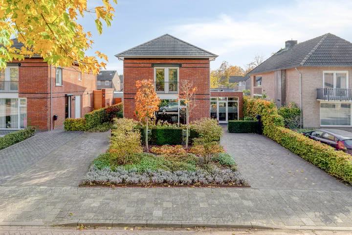 Photo 11 of Cranendoncklaan 97-A