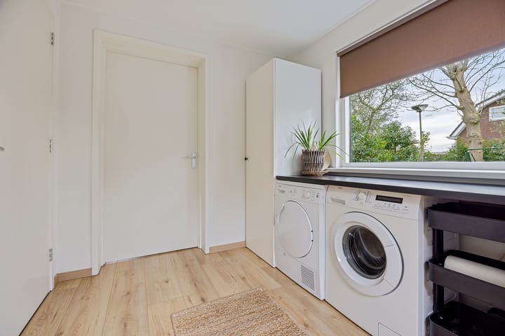 Photo 18 of Scheepjesbrug 418