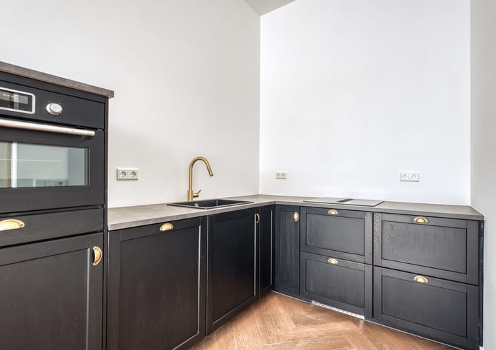 Photo 11 of Brinkstraat 32