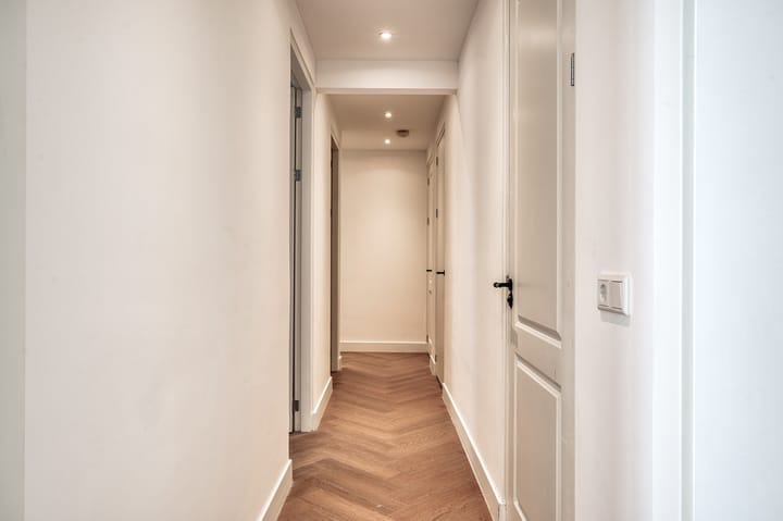 Photo 15 of Brinkstraat 32