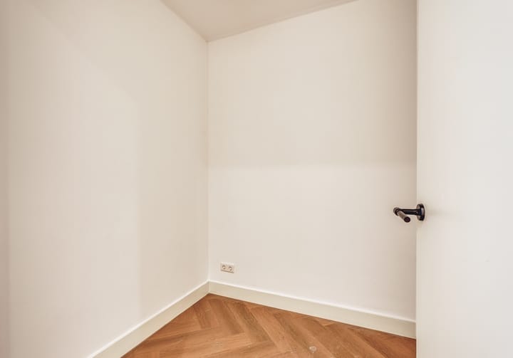 Photo 18 of Brinkstraat 32