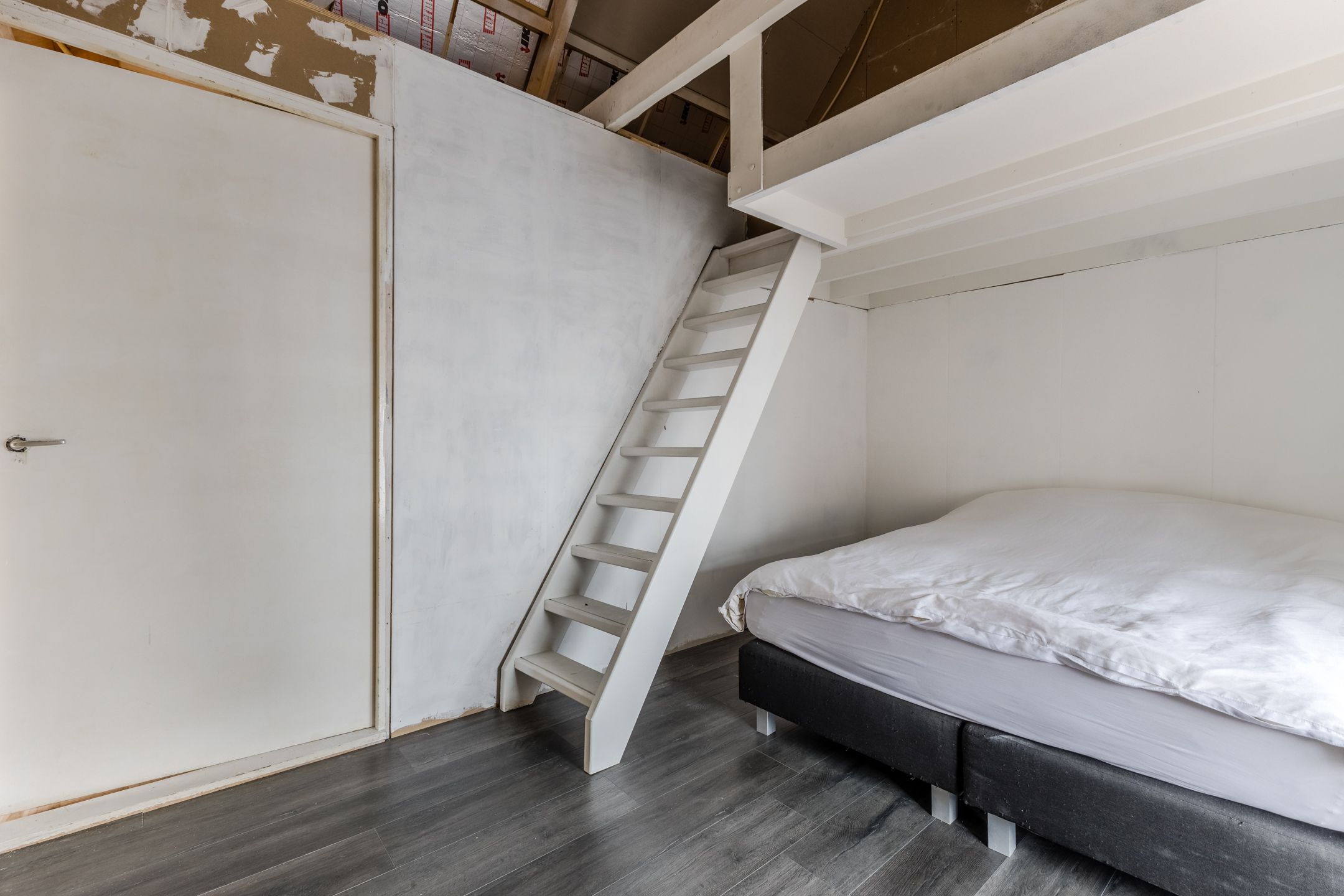 Photo 21 of Krommenieërweg 288