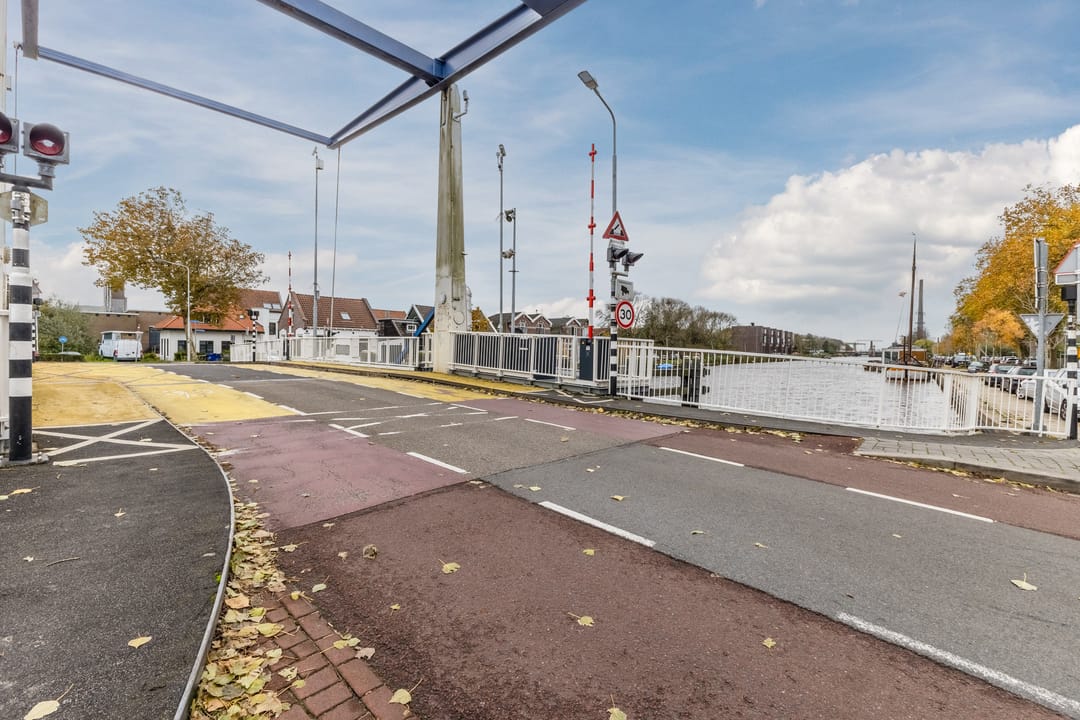 Photo 38 of Krommenieërweg 288