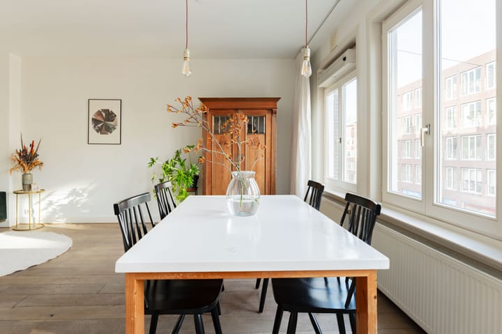 Photo 4 of Jan van Galenstraat 111-C