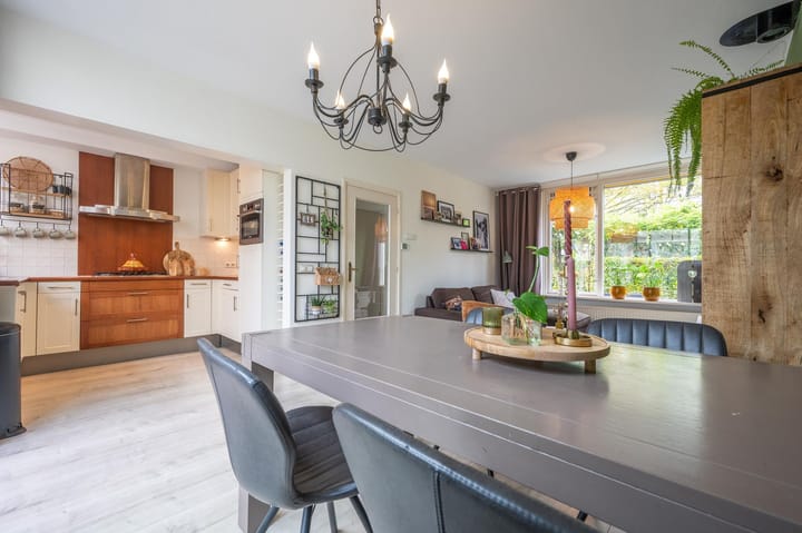 Photo 8 of Meidoornlaan 16