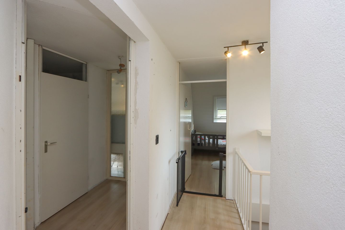 Photo 19 of De Landauer 30