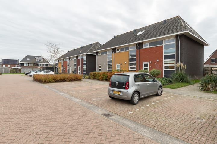 Photo 30 of Katerhals 8