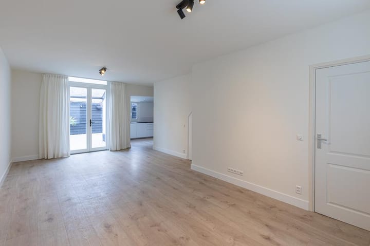 Photo 4 of Cornelis Bakkerlaan 30-A