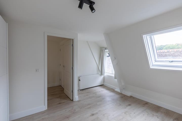 Photo 13 of Cornelis Bakkerlaan 30-A