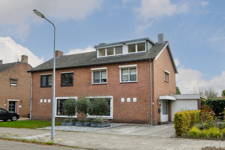 Baroniestraat 10