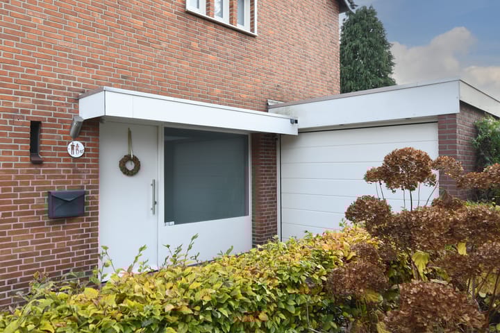 Foto 7 van Baroniestraat 10