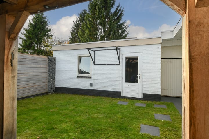 Foto 39 van Baroniestraat 10