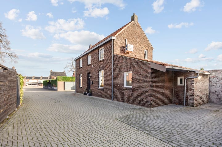 Photo 6 of Roterweg 1