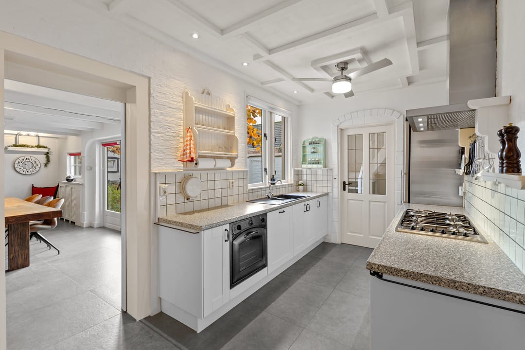Foto 8 van Damstraat 8