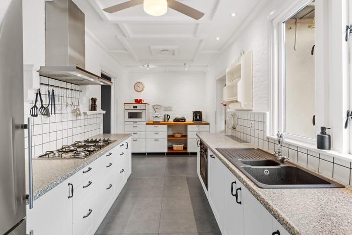 Foto 13 van Damstraat 8