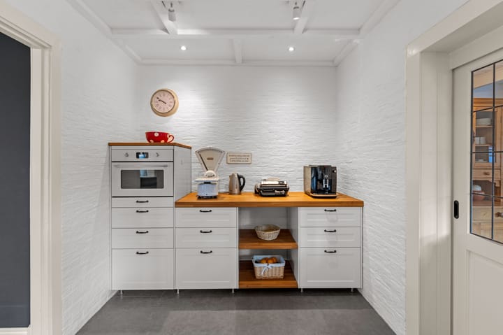 Foto 12 van Damstraat 8