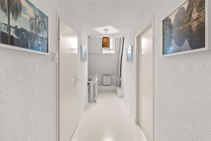 Foto 38 van Damstraat 8