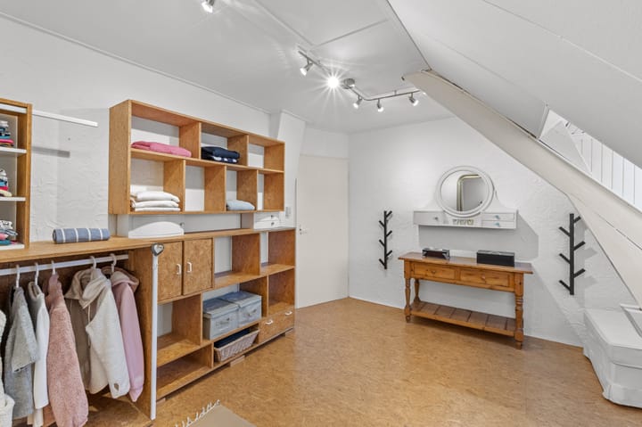 Foto 29 van Damstraat 8