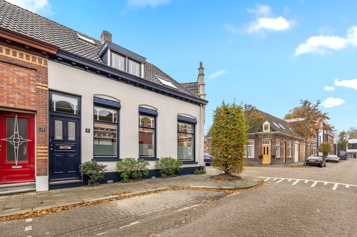 Foto 54 van Damstraat 8