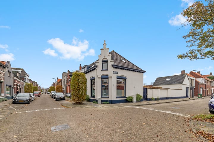 Foto 59 van Damstraat 8