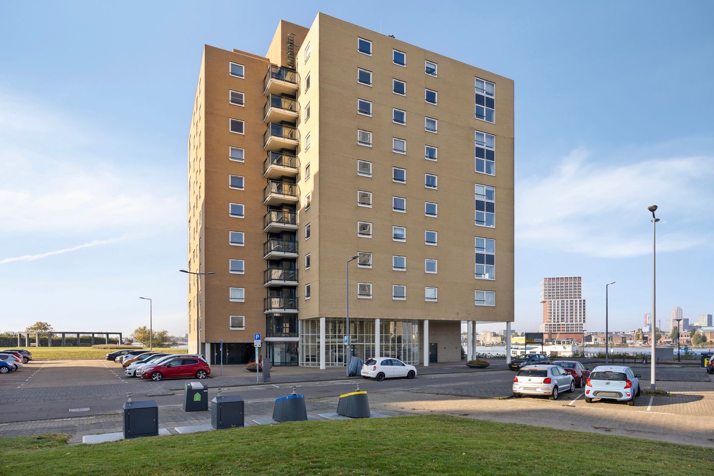 Photo 4 of Buitenbassinweg 665