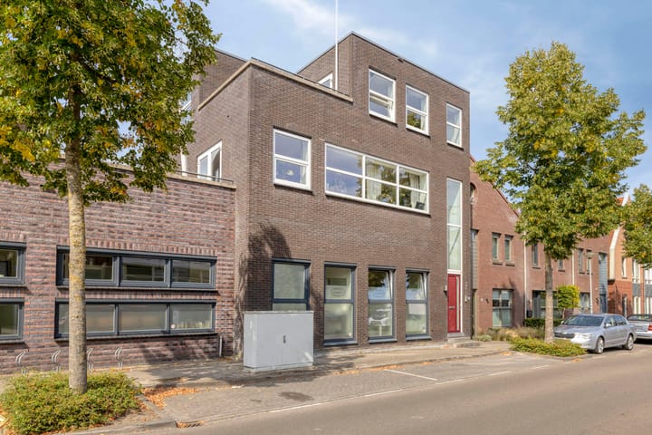 Photo 7 of Voortsweg 109-A