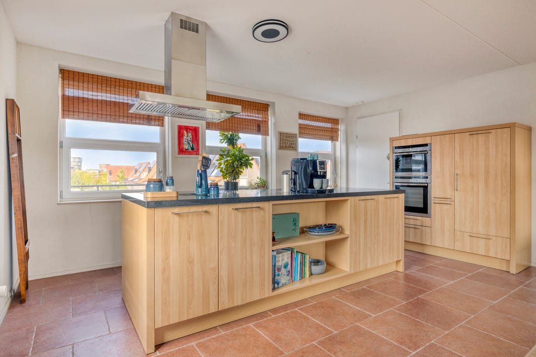 Foto 23 van Voortsweg 109-A