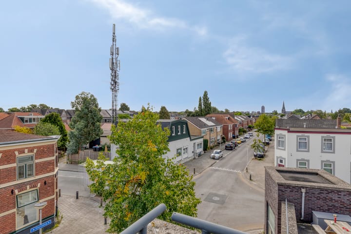 Photo 31 of Voortsweg 109-A