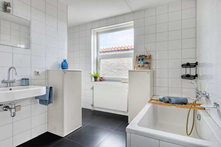 Photo 32 of Voortsweg 109-A