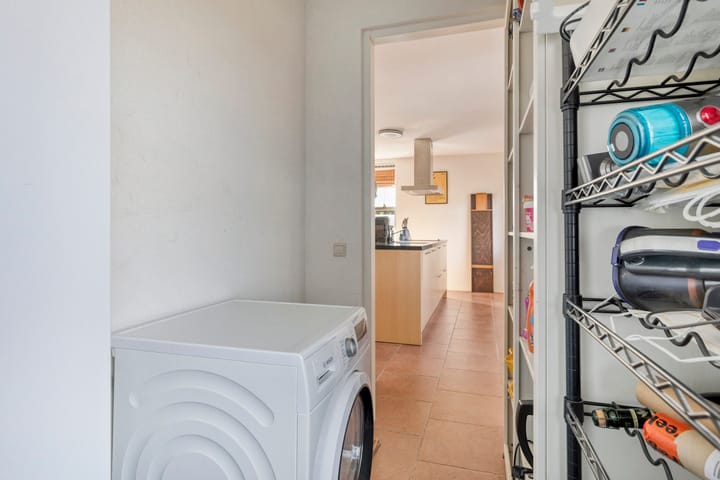 Photo 39 of Voortsweg 109-A