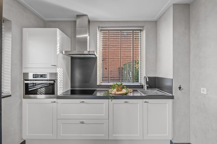 Foto 8 van Mauritsstraat 4