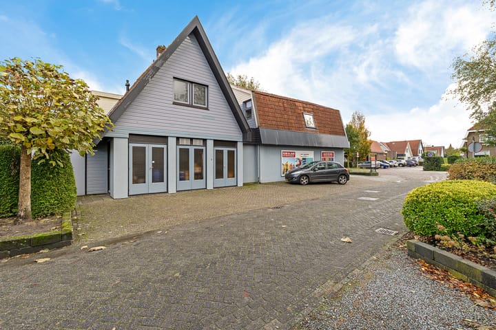 Photo 2 of Koningin Julianaweg 17