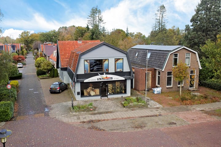 Photo 45 of Koningin Julianaweg 17