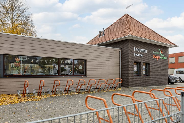 Photo 33 of Oranjestraat 62