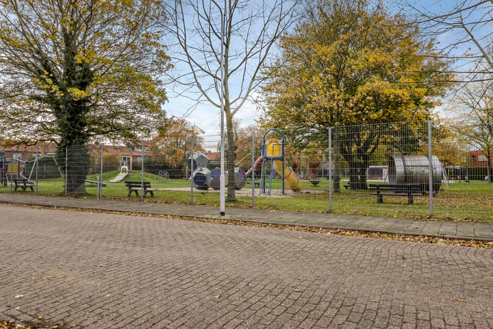 Photo 32 of Oranjestraat 62