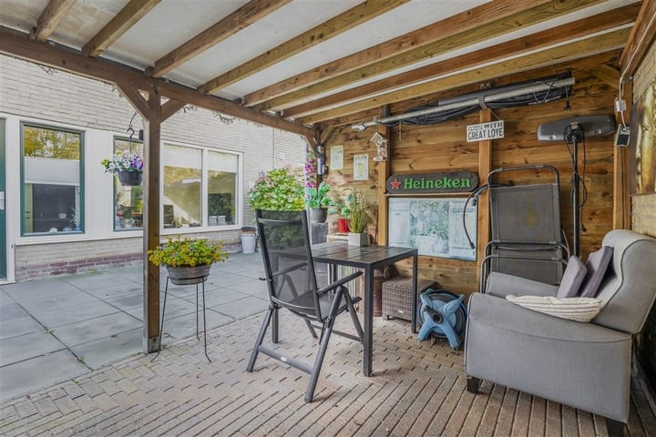 Photo 32 of Christiaan Eberhardstraat 8