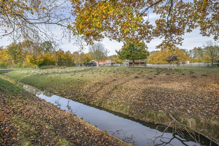 Photo 43 of Christiaan Eberhardstraat 8