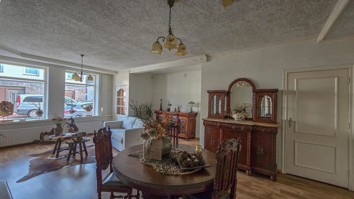 Photo 3 of Dorpsstraat 99